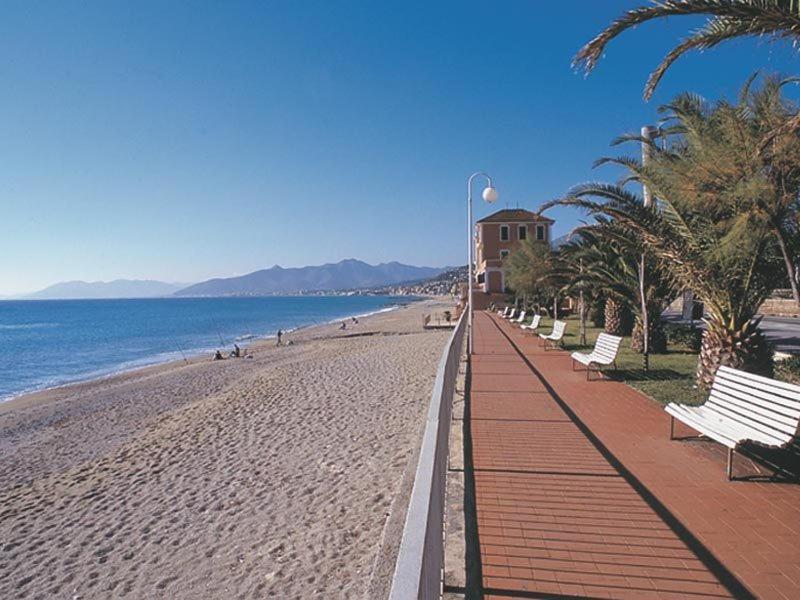 Ligure Residence Borgio Verezzi Bagian luar foto