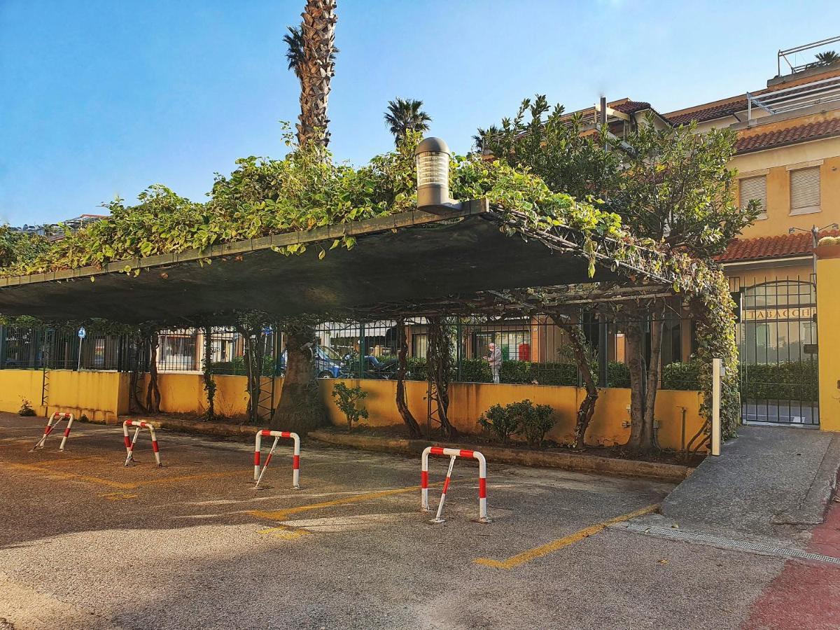 Ligure Residence Borgio Verezzi Bagian luar foto